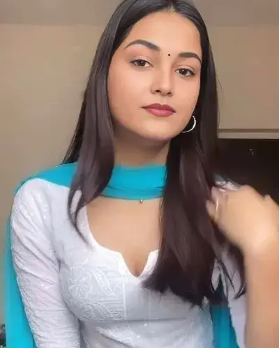Escort In Arjuni Morgaon